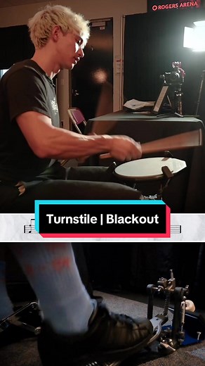 From woodblock rhythms to riding the cymbals and cowbell, Daniel Fang explains how these choices add layers of excitement to Turnstile songs. 👌🏼 Hailing from Baltimore, Maryland, Turnstile is known for their energetic and explosive live performances. With their unique blend of hardcore, punk, and even elements of funk and hip-hop, Turnstile has carved out a distinctive sound that sets them apart. 💥 Join Brandon Toews and Daniel Fang as they talk about drumming with Turnstile. They'll dive int