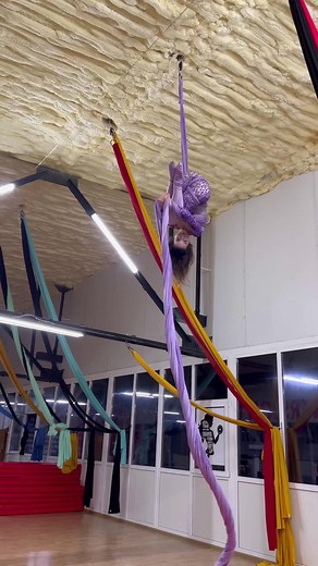 Кому замот? Tutorial? #повітряніполотна #повітрянагімнастика❤️ #рек #врек #aerialsilks #повітрянагімнастика #замот #aerialsilks #tutorial #aerialtutourial #