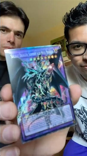 Yu-Gi-Oh! Soldat Dragon Sombre aux Yeux Rouges Illustration Étendue Starlight