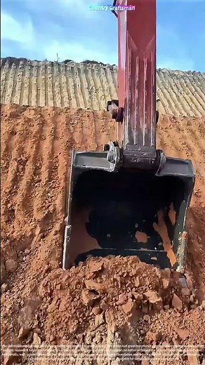 Sculpting Slopes with Machinery: The Precision of Excavator Grading