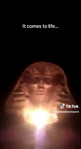 Amazing ancient #Egyptian sculpted #Pharaoh head statue, dating to be confirmed • Original footage of unbelievable forbidden artefact allegedly found in Australia’s archaeological site, hidden from public, might be the oldest & the first #3D “holographic” optical illusion artefact in the world, some modern lamps could have been recreated from molds based off this artefact carving • Was mentioned in 2018 in Persian & Arabic non-English forums • #hologram #opticalillusion #ancientegypt