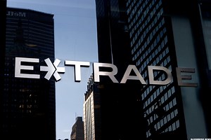 E-trade financial (etfc) stock higher, scottrade seeks buyer