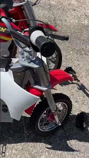 Razor sx500 vs mx500! Mx also has a longer swing arm! #razor #razorworldwide #jordybuilds