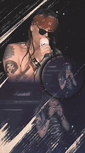 166K views · 7.8K reactions | Axl Rose '80s N '90s 落 With his powerful voice and charismatic stage presence, Axl Rose captivated audiences worldwide #gunsnroses #axlrose #slash #duffmckagan #GNR #GNRFans #reelsfb #reels | Don Trobelo | Facebook