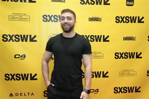 Video resurfaces of streamer throwing Starbucks at ex-girlfriend