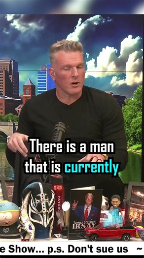 LADIES AND GENTLEMEN.. JOINING US NOW @John Cena 👏 @WWE #johncena #thelasttimeisnow #wwe #patmcafee #thepatmcafeeshow