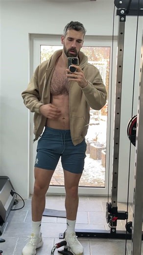 Morning Routine - Cardio + push ups