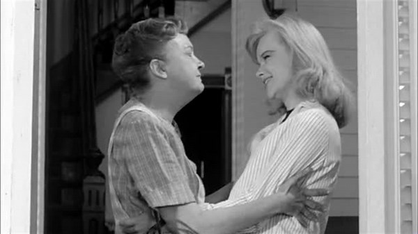 81b195b2-e770-4917-bd7f-fe7a26e29004