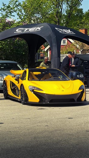 ”Fast, really fast, mind-blowingly fast” • McLaren P1 • #mclaren #p1 #mclarenp1 #jeremyclarkson #villeshots21