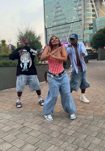 Piki Piki Dance Challenge Tutorial: Step-by-Step Guide