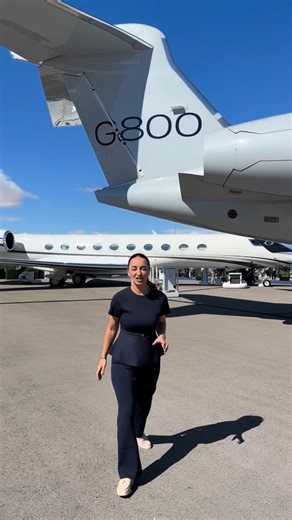 164K views · 6.6K reactions | You do not want the base model #g800 #privatejet #nbaa #luxurytravel | Monicainajet | Facebook