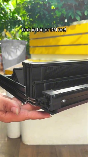 Foldable aluminum screen door — easy to install and super durable