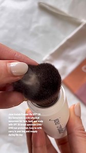 4.5K views · 54 reactions | Here are some valuable tips for applying our Powder-Me SPF 30 Dry Sunscreen: Set with a hydration spray for a long-lasting finish. Mix with 24-Karat Gold Dust Shimmer Powder for a golden goddess look. May be used on sunburn to help calm and soothe the skin. @maximalista_ | jane iredale | Facebook