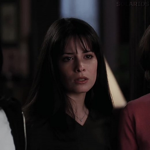 Powerful Scenes of a Charmed Witch - Penny Halliwell