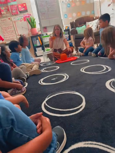 🎃✨ Pumpkin Jack is back! ✨🎃 Our kindergarten scientists in Mrs. Henderson and Mrs. Truett’s kicked off one of our favorite fall traditions — our Pumpkin Jack science experiment! 🍂 After reading Pumpkin Jack, they explored the life cycle of a pumpkin and learned how Jack will begin to change over time. They’ll observe him all year long and see what happens when spring arrives — spoiler alert: he just might start to grow again! 🌱 This experiment is one of our favorite core memories each year. 