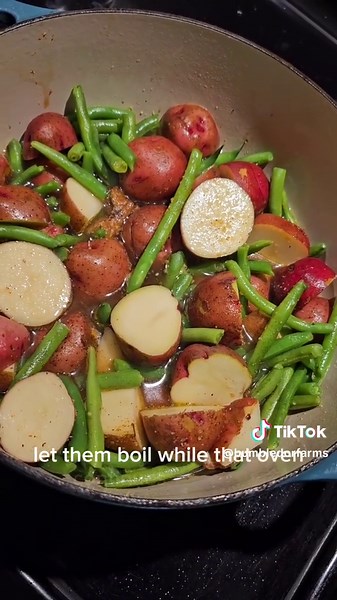 Dutch Oven Pork Loin Recipe for Juicy Delight