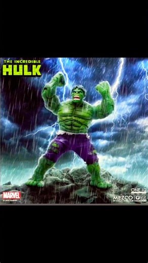 Hulk One:12 Collective Action figure from Mezco