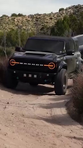 2.3K views · 29 reactions | The Ascent - available now! Introducing a modern take on a classic fan favorite. Bestop.com #bestop #JK #slantback #jeep #jeeplife #jeepnation #newproduct #adventure #openair #summertime | Bestop | Facebook