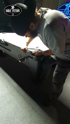 recovering a Diamond pool table with Andy 600t cloth