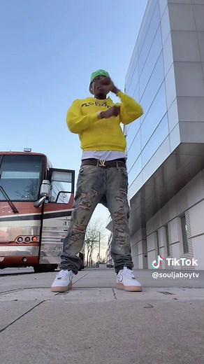 Watch Me Jigg (Soulja Boy Dance)
