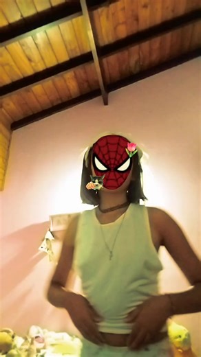 Videos de 🪷ᴇᴍɪᴛᴀ🌸 (@emita_game) con “BOTA - LUDMILLA & Emilia & Latto”