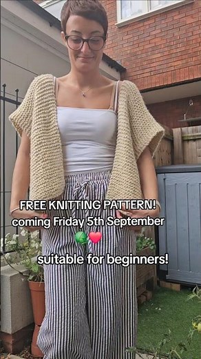 free knitting pattern coming next week! beginner knitted cardigan #knittingpattern