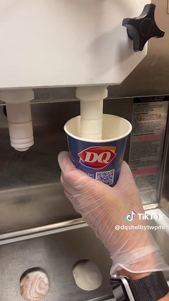 Mini Oreo Blizzard Cake Recipe - How It's Made