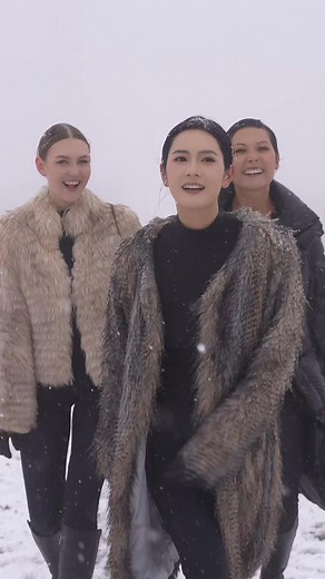 16K views · 2.8K reactions | Covered with silver, ride a horse and whip #equestrianlife #funny #funnyreels #pony #horses #horse #horsesofinstagram #cheval #showjumping #cute #horseriding #instahorse #love #equestrian #equine #horselover | Equestrian Tao | Facebook