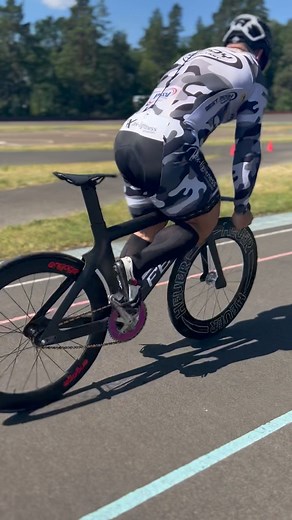 Robert Förstemann OLY on Instagram: "Power 💥"