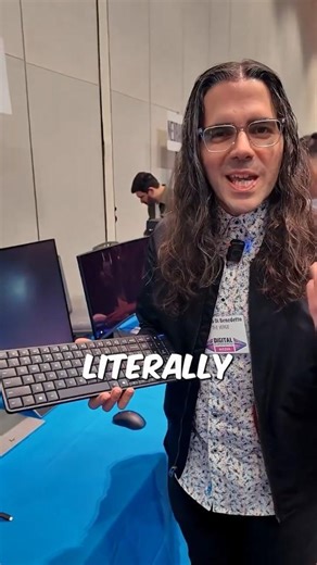 this KEYBOARD thats SECRETLY a WHOLE PC #ytshorts