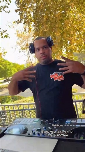 Meet n greet plus Fried shrimp eating contest 🥰🥰 @fishbone_ontario @fishbone_ontario @rainaiscrazy 🔥🔥 | Mi Mi