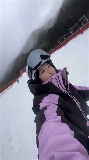 这里不让睡觉💤 #趁热打铁天冷滑雪 #单板滑雪 #滑雪🏂