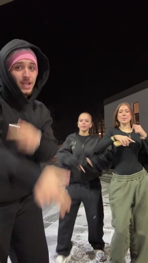 Batter Up Dance Break Trends on TikTok