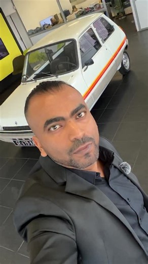 Elle est là : la nouvelle Clio 6🔥 Nouveau look, signature LED, double écran avec Google intégré ! Tu valides ce redesign ou tu préfères l’ancienne ? 👇 Pensez à covoiturer #SeDéplacerMoinsPolluer #vehicule #occasion #voitureoccasion #venteautomobile #automobile #groupealso | Renault Portet Automobiles