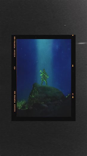 Grant Ivie on Instagram: "alien arc raiders street photography #arcraiders #arcraidersgame #streetphotography #photography"