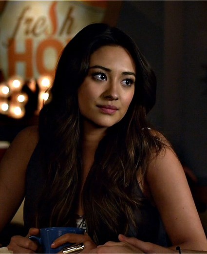 Emison Edits in Pretty Little Liars: A Deep Dive