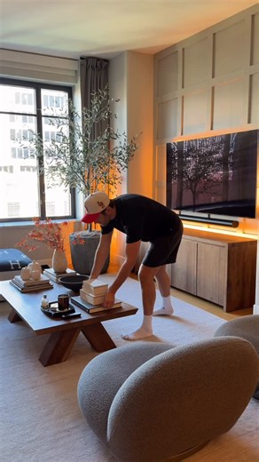 Ben Taylor on Instagram: "Apartment resets hit different with the @simplehuman Sensor Spray #SimplehumanPartner #Home #Organization #Vlog"