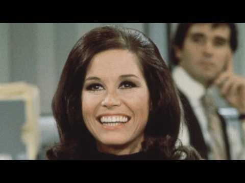 Mary Tyler Moore🔥 Stockings, Pantyhose, Tights, Bikini, Nylon, Lingerie, Bodysuit, Mini Skirt