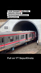 422K views · 4.3K reactions | Virall‼️momen KRL JR 205 melintasi dan masuk Terowongan Kebasen Banyumas #sepurkereta #trains #commuterline #railway #railroad #lokomotif #tunnel #kebasen #purwokerto | Sepur Khreta | Facebook