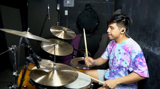 331K views · 43K reactions | blank space - taylor swift | Zach Alcasid | Facebook