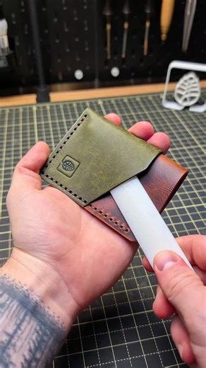 Of Bark & Bloom Leather Co. on Instagram: "ASMR leather squeak 🔊 Root Minimalist Wallet in Waxy Cognac & Pueblo Olive. Handcrafted, rugged, holds 5–7 cards + cash, perfect for your EDC. #ASMR #LeatherCraft #Handcrafted #EDC #MinimalistWallet #EverydayCarry #LeatherWork #LeatherGoods #HandmadeWallet #edclife #CarryGear #Craftsmanship"