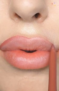 Awesome lipstick tutorial for sisters 💄 👄 😍 #lipstick #tutorial | Beauty Tips