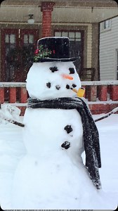 Do You Wanna Build a Snowman? ☃️ DIY Snowman Kit for tomorrow’s snow forecast: bucket, cardboard, black spray paint, black duct tape, ribbon, carrot nose, black olives (eyes), and a scarf. Don’t forget the hot glue! We found all these items at home and had to get a little creative, but we’re ready for some ❄️!!! #nolasnow #snowday | New Orleans Mom