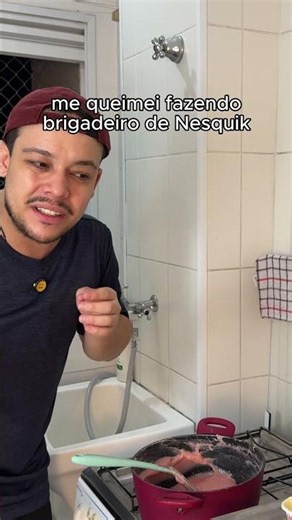 Me queimei fazendo brigadeiro de Nesquik #brigadeirodenesquik #receitaviral