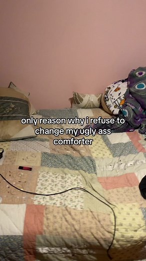 at least we barley hungout at my house if not i wouldnt even sleep in here