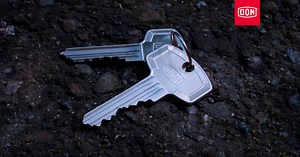 How to replace the lock on my doors