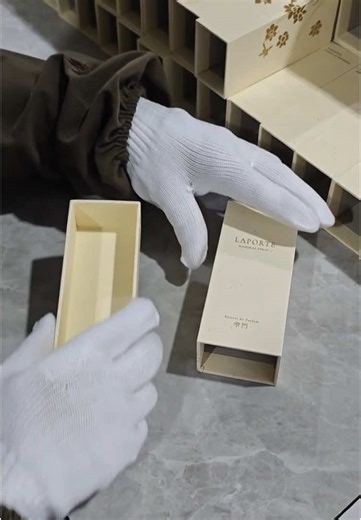 How to Make a Paper Box for Packaging Orders