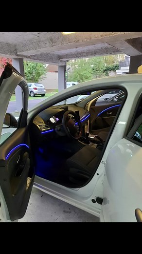 Upgrade Your Renault Megane 3 with Kit LED Ambiance Installation