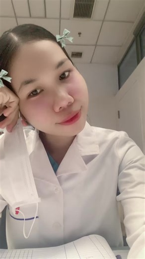 Mommy Ban jol Tver ka hx kon pov..🤣