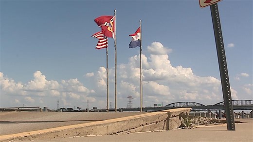 Extreme heat causes road to buckle near Gateway Arch